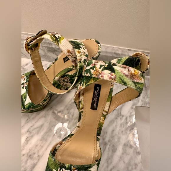 Dolce & Gabbana BIANCA Floral Printed Fabric Platform Wedge Sandals 36.5 - Picture 2 of 11